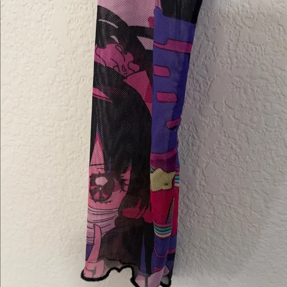 ROMWE Black and Pink Sheer anime Crop Top - Picture 6 of 8